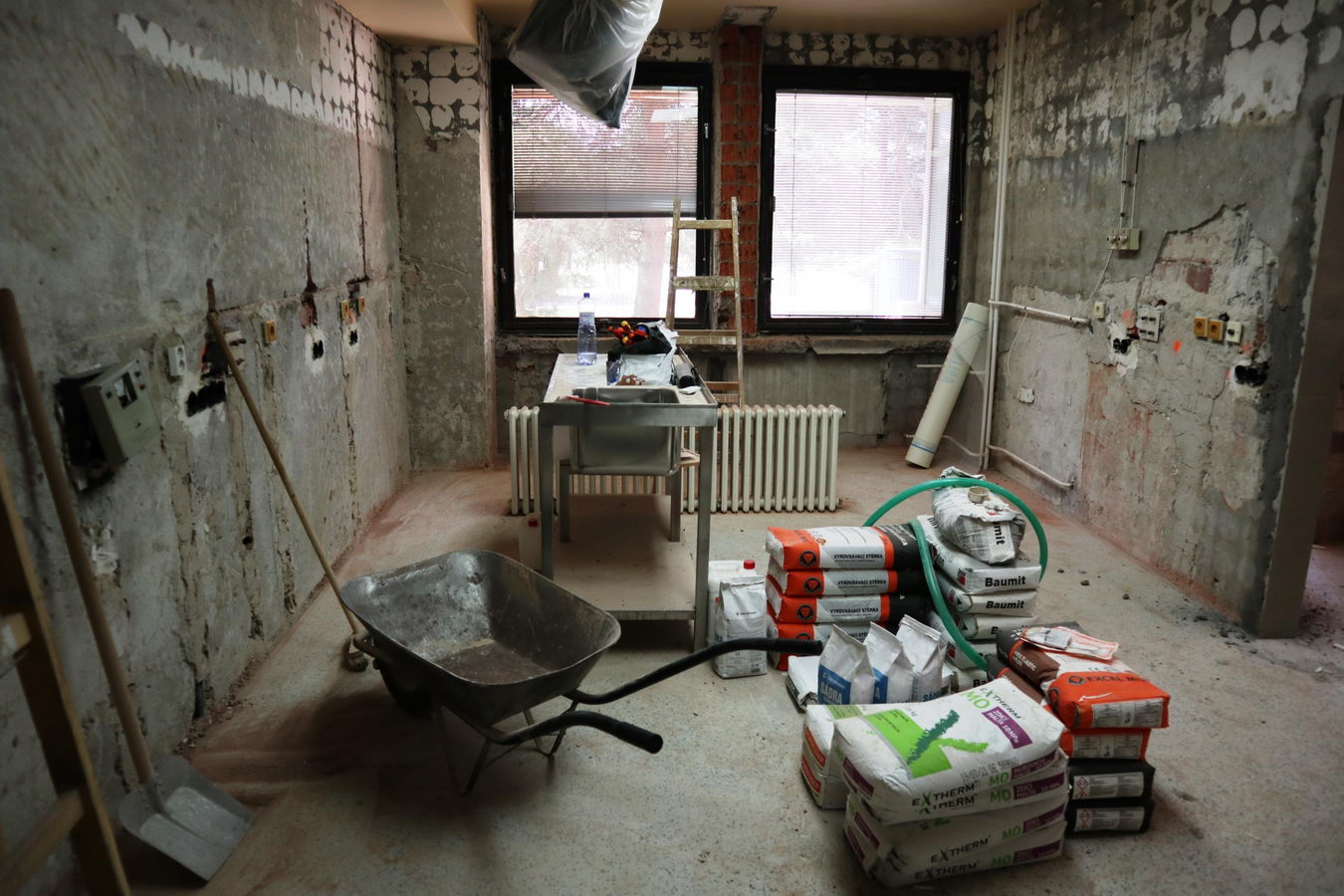 2250 fnsp zapriestory prechadzaju kompletnou modernizaciou jpg