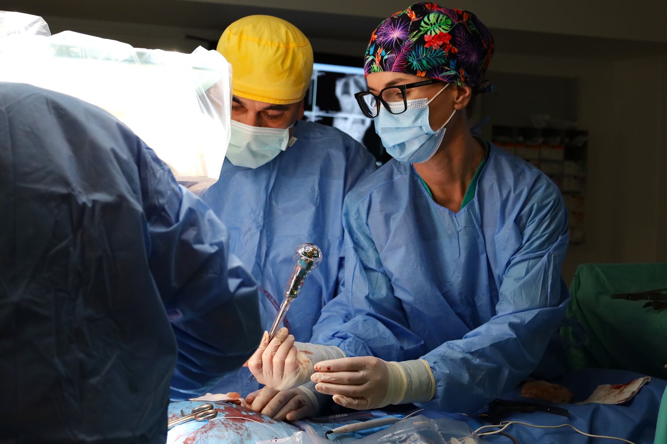 Žilinská nemocnica použila ako prvá nový robotický navigačný systém