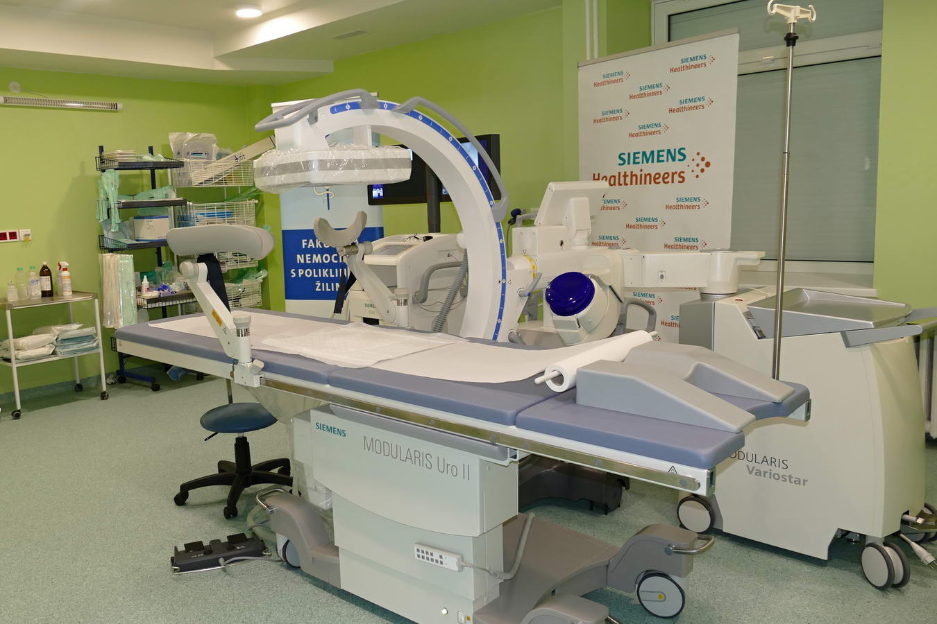 1188 fnsp zav januari uviedli do prevadzky aj modernu litotryptorovu zostavu jpg