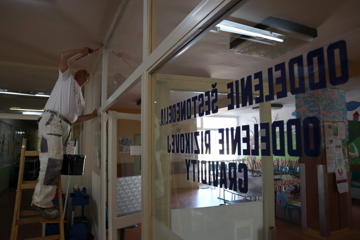 1321 fnsp zaoddelenie gynekologie a porodnictva prechadza obnovou jpg