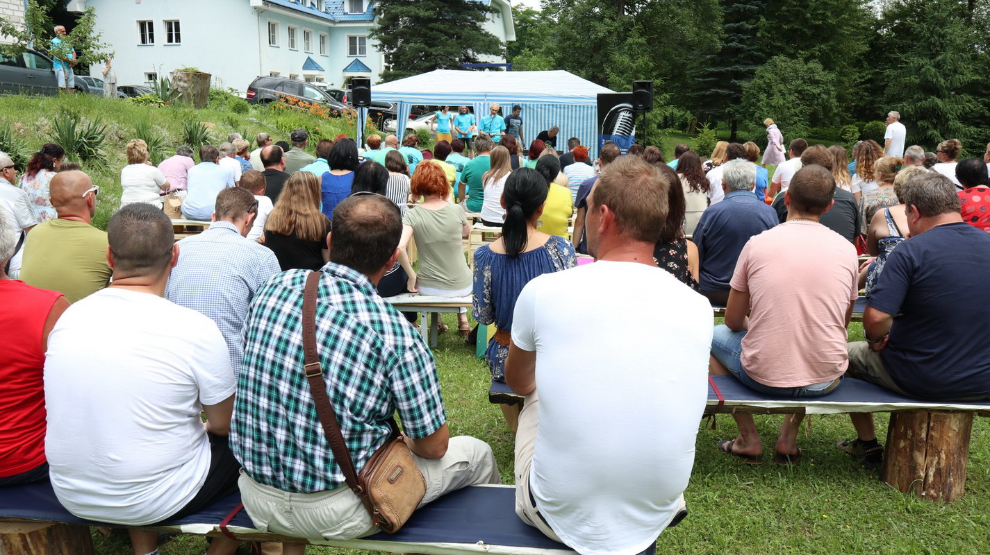 1643 fnsp zacentrum pre liecbu drogovych zavislosti oslavilo 15 vyrocie jpg