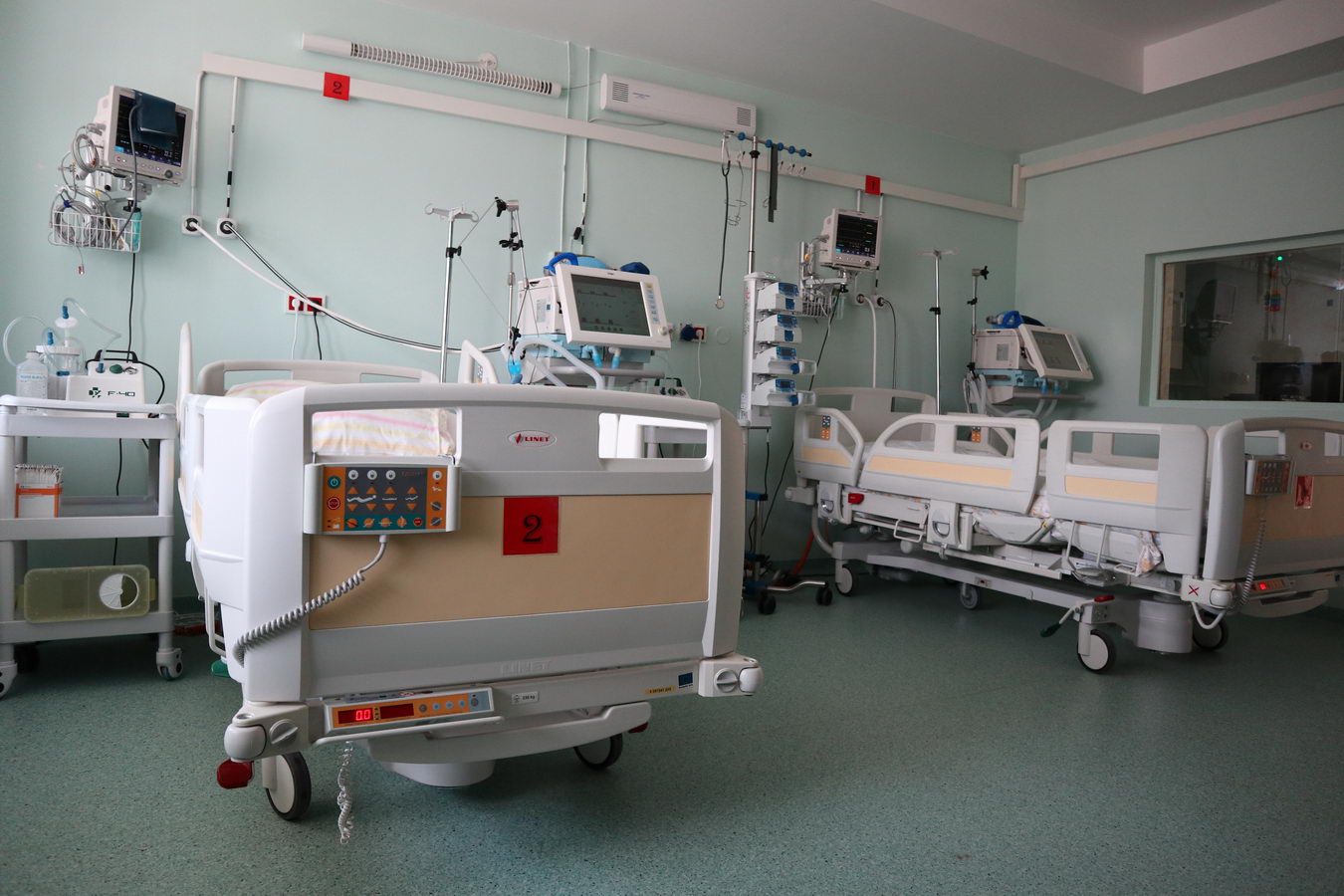 1919 fnsp zanemocnica vyclenila prvych 46 pandemickych lozok jpg