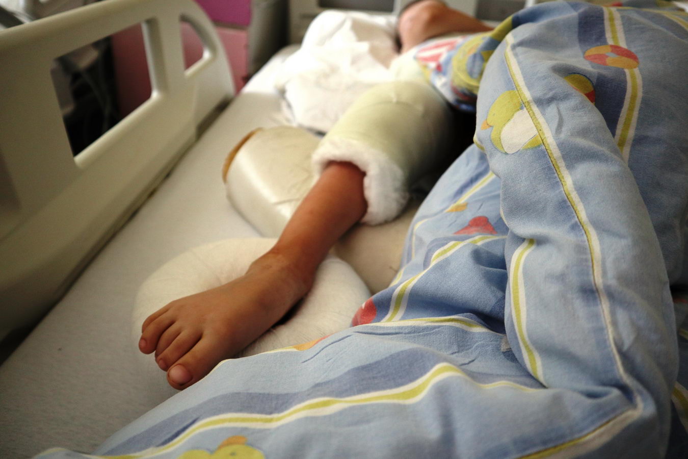 2240 fnsp zaoperaciu absolvoval ako prvy sestrocny adamko zo zakamenneho jpg