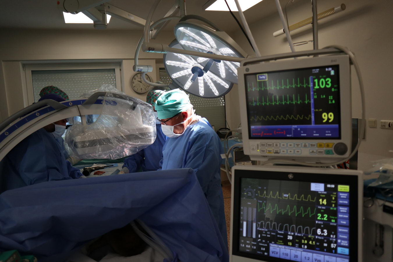 2241 fnsp zazilinska pediatricka ortopedia zrealizovala unikatnu operaciu po prvykrat na slovensku jpg