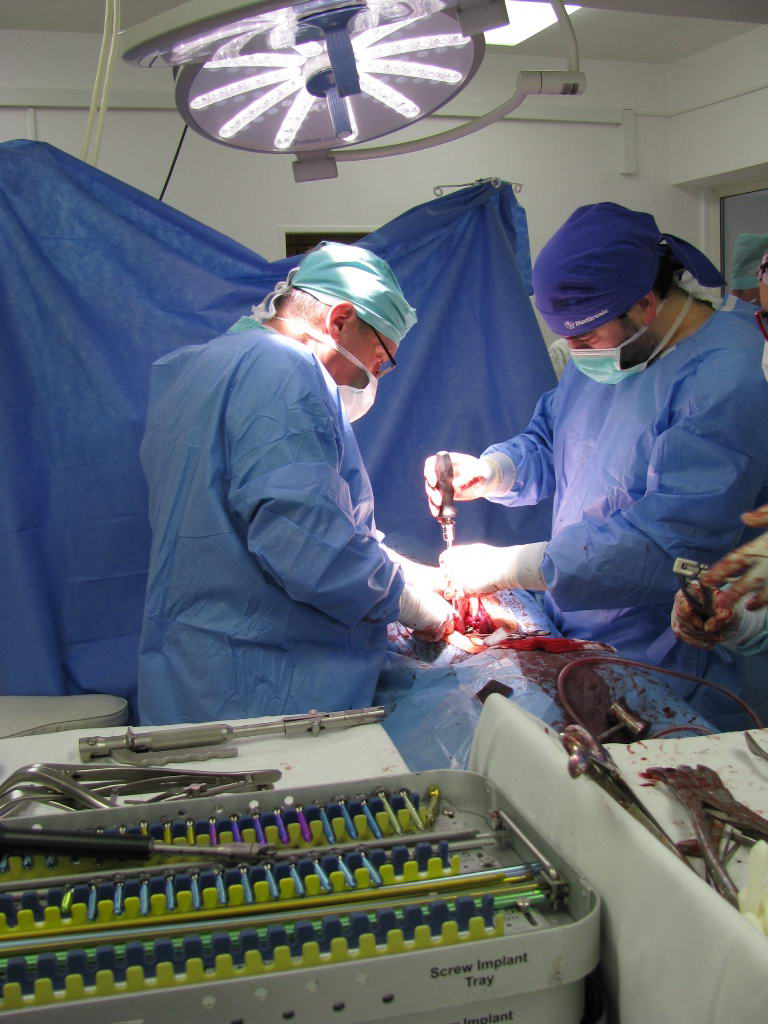 910 fnsp zav zilinskej nemocnici robia unikatne operacie ochoreni detskych platniciek jpg jpg