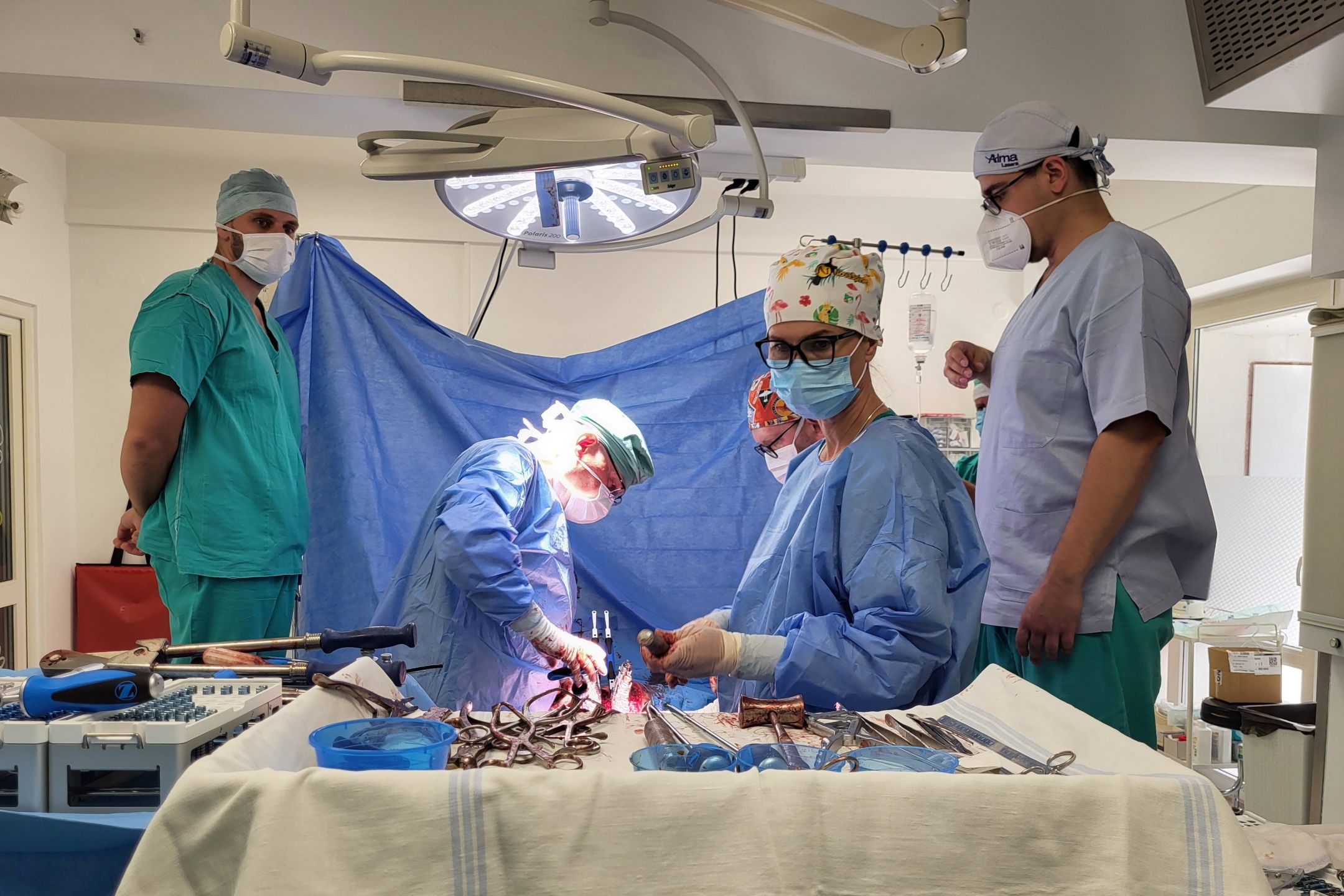 fnsp-za_prvu-operaciu-na-slovensku-s-pouzitim-systemu-zrealizov_p61755